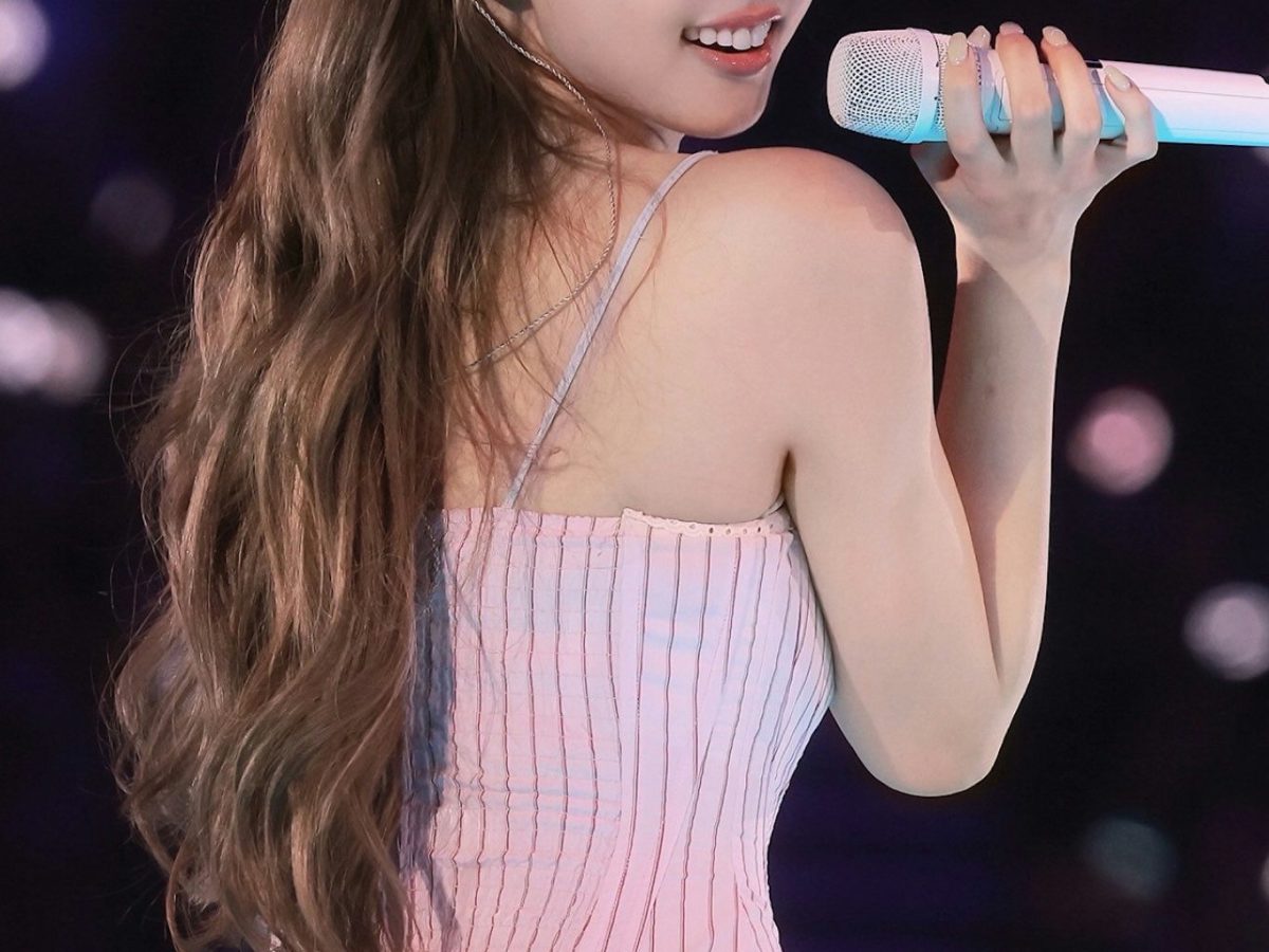 twice nayeon contract renewal rumors