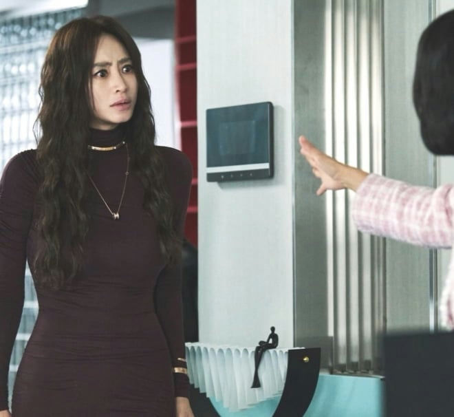 kim hye soo figure